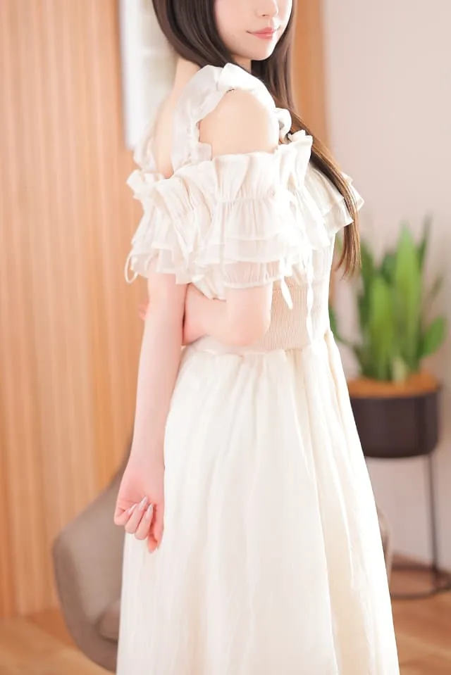 Portrait of MISAKI HANAZONO, image 2