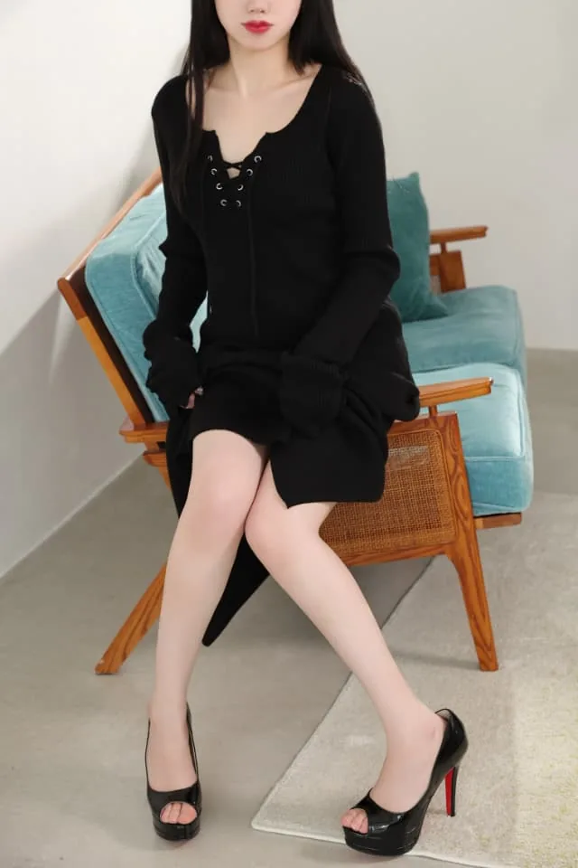 Portrait of JURIA INABA, image 2
